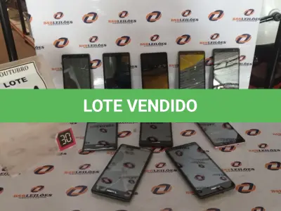 LOTE 184 - 10 CELULARES MARCA POSITIVO. (NO ESTADO) ATENÇÃO! FAZER A VISITAÇÃO ANTES DE ARREMATAR, NÃO SABEMOS SE FUNCIONA, LEILÃO NÃO TEM GARANTIA E NEM DEVOLUÇÃO, SUJEITO A POSSÍVEIS AVARIAS VISÍVEIS/OCULTAS E/OU AUSÊNCIA DE COMPONENTES