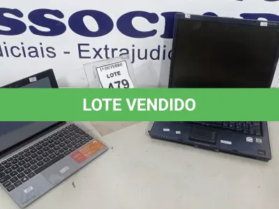 LOTE 479 - 01 NOTEBOOK MARCA HP E 01 NETBOOK MARCA POSITIVO. (NO ESTADO) ATENÇÃO! FAZER A VISITAÇÃO ANTES DE ARREMATAR, NÃO SABEMOS SE FUNCIONA, LEILÃO NÃO TEM GARANTIA E NEM DEVOLUÇÃO, SUJEITO A POSSÍVEIS AVARIAS VISÍVEIS/OCULTAS E/OU AUSÊNCIA DE COMPONENTES.