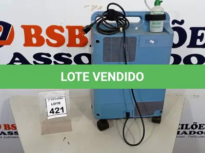 LOTE 421 - 01 CONCENTRADOR DE OXIGÊNIO. (NO ESTADO) ATENÇÃO! FAZER A VISITAÇÃO ANTES DE ARREMATAR, NÃO SABEMOS SE FUNCIONA, LEILÃO NÃO TEM GARANTIA E NEM DEVOLUÇÃO, SUJEITO A POSSÍVEIS AVARIAS VISÍVEIS/OCULTAS E/OU AUSÊNCIA DE COMPONENTES.