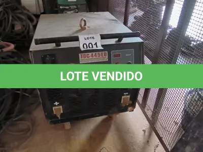 LOTE 001 - 01 MÁQUINA DE SOLDA ELÉTRICA BAMBOZZI TDC445ED TRIFÁSICA. (NO ESTADO) ATENÇÃO! FAZER A VISITAÇÃO ANTES DE ARREMATAR, NÃO SABEMOS SE FUNCIONA, LEILÃO NÃO TEM GARANTIA E NEM DEVOLUÇÃO, SUJEITO A POSSÍVEIS AVARIAS VISÍVEIS/OCULTAS E/OU AUSÊNCIA DE COMPONENTES.