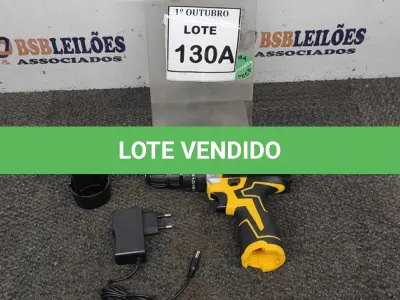 LOTE 130 - 01 PARAFUSADEIRA A BATERIA 12V 2BITS E CARREGADOR (PRODUTO NOVO). (NO ESTADO) ATENÇÃO! FAZER A VISITAÇÃO ANTES DE ARREMATAR, NÃO SABEMOS SE FUNCIONA, LEILÃO NÃO TEM GARANTIA E NEM DEVOLUÇÃO, SUJEITO A POSSÍVEIS AVARIAS VISÍVEIS/OCULTAS E/OU AUSÊNCIA DE COMPONENTES.