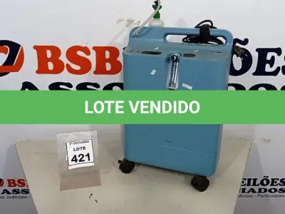 LOTE 421 - 01 CONCENTRADOR DE OXIGÊNIO. (NO ESTADO) ATENÇÃO! FAZER A VISITAÇÃO ANTES DE ARREMATAR, NÃO SABEMOS SE FUNCIONA, LEILÃO NÃO TEM GARANTIA E NEM DEVOLUÇÃO, SUJEITO A POSSÍVEIS AVARIAS VISÍVEIS/OCULTAS E/OU AUSÊNCIA DE COMPONENTES.