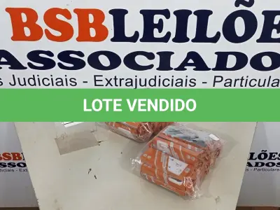 LOTE 507 - 01 LOTE COM GRANDE QUANTIDADE DE FONES DE OUVIDO. (NO ESTADO) ATENÇÃO! FAZER A VISITAÇÃO ANTES DE ARREMATAR, NÃO SABEMOS SE FUNCIONA, LEILÃO NÃO TEM GARANTIA E NEM DEVOLUÇÃO, SUJEITO A POSSÍVEIS AVARIAS VISÍVEIS/OCULTAS E/OU AUSÊNCIA DE COMPONENTES.