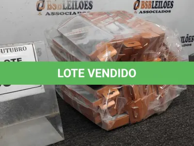 LOTE 390 - 01 LOTE COM GRANDE QUANTIDADE DE FONES DE OUVIDO. (NO ESTADO) ATENÇÃO! FAZER A VISITAÇÃO ANTES DE ARREMATAR, NÃO SABEMOS SE FUNCIONA, LEILÃO NÃO TEM GARANTIA E NEM DEVOLUÇÃO, SUJEITO A POSSÍVEIS AVARIAS VISÍVEIS/OCULTAS E/OU AUSÊNCIA DE COMPONENTES.