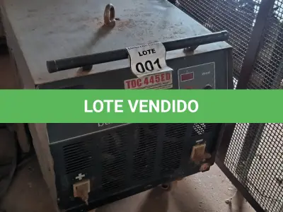 LOTE 001 - 01 MÁQUINA DE SOLDA ELÉTRICA BAMBOZZI TDC445ED TRIFÁSICA. (NO ESTADO) ATENÇÃO! FAZER A VISITAÇÃO ANTES DE ARREMATAR, NÃO SABEMOS SE FUNCIONA, LEILÃO NÃO TEM GARANTIA E NEM DEVOLUÇÃO, SUJEITO A POSSÍVEIS AVARIAS VISÍVEIS/OCULTAS E/OU AUSÊNCIA DE COMPONENTES.