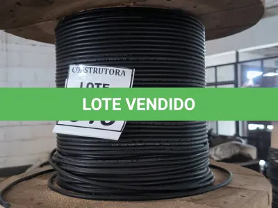 LOTE 013 - 01 CARRETEL EM MADEIRA COM FIO CORDEIRO 04 MM CORTOX – FLEX NA COR PRETO. (NO ESTADO) ATENÇÃO! FAZER A VISITAÇÃO ANTES DE ARREMATAR, NÃO SABEMOS SE FUNCIONA, LEILÃO NÃO TEM GARANTIA E NEM DEVOLUÇÃO, SUJEITO A POSSÍVEIS AVARIAS VISÍVEIS/OCULTAS E/OU AUSÊNCIA DE COMPONENTES.
