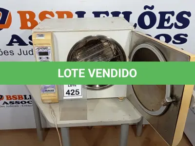 LOTE 425 - 01 AUTOCLAVE AHMC. (NO ESTADO) ATENÇÃO! FAZER A VISITAÇÃO ANTES DE ARREMATAR, NÃO SABEMOS SE FUNCIONA, LEILÃO NÃO TEM GARANTIA E NEM DEVOLUÇÃO, SUJEITO A POSSÍVEIS AVARIAS VISÍVEIS/OCULTAS E/OU AUSÊNCIA DE COMPONENTES.