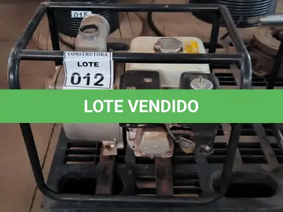 LOTE 012 - 01 MOTOR BOMBA A GASOLINA HONDA GX 160. (NO ESTADO) ATENÇÃO! FAZER A VISITAÇÃO ANTES DE ARREMATAR, NÃO SABEMOS SE FUNCIONA, LEILÃO NÃO TEM GARANTIA E NEM DEVOLUÇÃO, SUJEITO A POSSÍVEIS AVARIAS VISÍVEIS/OCULTAS E/OU AUSÊNCIA DE COMPONENTES.