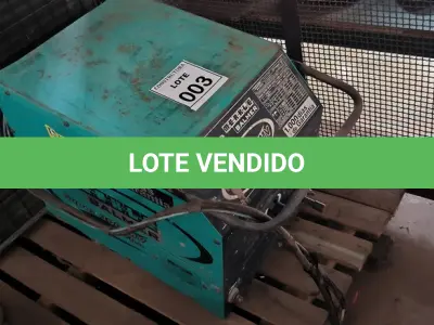 LOTE 003 - 01 MÁQUINA DE SOLDA ELÉTRICA SUPER 300 MV TURBO TRIFÁSICA. (NO ESTADO) ATENÇÃO! FAZER A VISITAÇÃO ANTES DE ARREMATAR, NÃO SABEMOS SE FUNCIONA, LEILÃO NÃO TEM GARANTIA E NEM DEVOLUÇÃO, SUJEITO A POSSÍVEIS AVARIAS VISÍVEIS/OCULTAS E/OU AUSÊNCIA DE COMPONENTES.