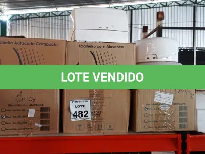 LOTE 482 - 01 LOTE COM VÁRIOS DISPENSES DE PAPEL. (NO ESTADO) ATENÇÃO! FAZER A VISITAÇÃO ANTES DE ARREMATAR, NÃO SABEMOS SE FUNCIONA, LEILÃO NÃO TEM GARANTIA E NEM DEVOLUÇÃO, SUJEITO A POSSÍVEIS AVARIAS VISÍVEIS/OCULTAS E/OU AUSÊNCIA DE COMPONENTES.