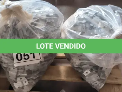 LOTE 051 - 01 LOTE COM GRAMPOS PARA CONDUITES. (NO ESTADO) ATENÇÃO! FAZER A VISITAÇÃO ANTES DE ARREMATAR, NÃO SABEMOS SE FUNCIONA, LEILÃO NÃO TEM GARANTIA E NEM DEVOLUÇÃO, SUJEITO A POSSÍVEIS AVARIAS VISÍVEIS/OCULTAS E/OU AUSÊNCIA DE COMPONENTES.