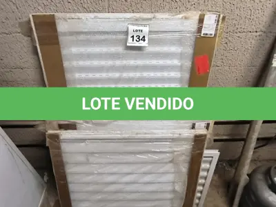 LOTE 134 - 01 LOTE COM PORTINHOLAS. (NO ESTADO) ATENÇÃO! FAZER A VISITAÇÃO ANTES DE ARREMATAR, NÃO SABEMOS SE FUNCIONA, LEILÃO NÃO TEM GARANTIA E NEM DEVOLUÇÃO, SUJEITO A POSSÍVEIS AVARIAS VISÍVEIS/OCULTAS E/OU AUSÊNCIA DE COMPONENTES.