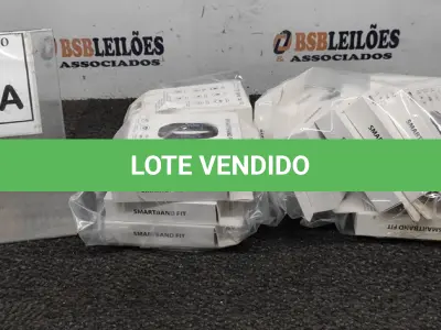 LOTE 450 - 01 LOTE COM VÁRIOS RELÓGIOS SMARTBAND FIT. (NO ESTADO) ATENÇÃO! FAZER A VISITAÇÃO ANTES DE ARREMATAR, NÃO SABEMOS SE FUNCIONA, LEILÃO NÃO TEM GARANTIA E NEM DEVOLUÇÃO, SUJEITO A POSSÍVEIS AVARIAS VISÍVEIS/OCULTAS E/OU AUSÊNCIA DE COMPONENTES.