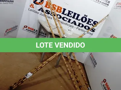 LOTE 471 - 01 LOTE COM VÁRIAS VARAS DE BAMBU. (NO ESTADO) ATENÇÃO! FAZER A VISITAÇÃO ANTES DE ARREMATAR, NÃO SABEMOS SE FUNCIONA, LEILÃO NÃO TEM GARANTIA E NEM DEVOLUÇÃO, SUJEITO A POSSÍVEIS AVARIAS VISÍVEIS/OCULTAS E/OU AUSÊNCIA DE COMPONENTES.