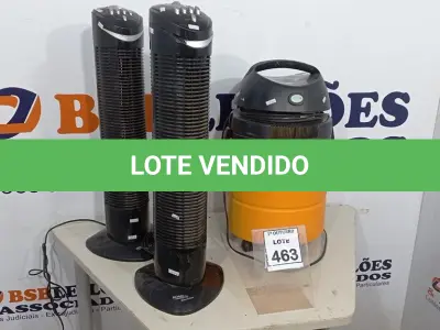 LOTE 463 - 02 VENTILADORES TIPO TORRE E 01 ASPIRADOR DE PÓ. (NO ESTADO) ATENÇÃO! FAZER A VISITAÇÃO ANTES DE ARREMATAR, NÃO SABEMOS SE FUNCIONA, LEILÃO NÃO TEM GARANTIA E NEM DEVOLUÇÃO, SUJEITO A POSSÍVEIS AVARIAS VISÍVEIS/OCULTAS E/OU AUSÊNCIA DE COMPONENTES.