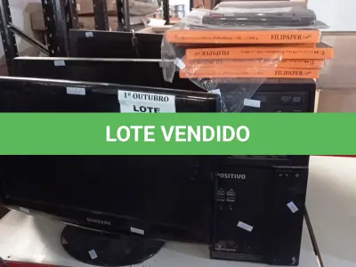 LOTE 496 - 03 MONITORES MARCAS E MODELOS DIVERSOS, 01 CPU MARCA POSITIVO, 05 CAIXAS DE FILME DE POLIESTIRENO E 01 CALCULADORA. (NO ESTADO) ATENÇÃO! FAZER A VISITAÇÃO ANTES DE ARREMATAR, NÃO SABEMOS SE FUNCIONA, LEILÃO NÃO TEM GARANTIA E NEM DEVOLUÇÃO, SUJEITO A POSSÍVEIS AVARIAS VISÍVEIS/OCULTAS E/OU AUSÊNCIA DE COMPONENTES.