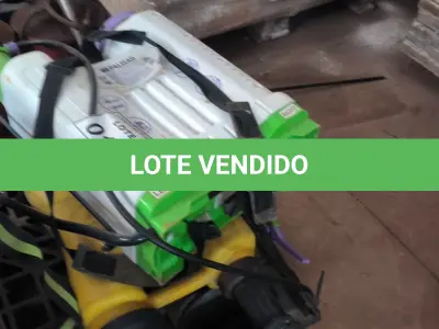 LOTE 017 - 02 BOMBAS MANUAIS DE APLICAÇÃO DE INSETICIDAS. (NO ESTADO) ATENÇÃO! FAZER A VISITAÇÃO ANTES DE ARREMATAR, NÃO SABEMOS SE FUNCIONA, LEILÃO NÃO TEM GARANTIA E NEM DEVOLUÇÃO, SUJEITO A POSSÍVEIS AVARIAS VISÍVEIS/OCULTAS E/OU AUSÊNCIA DE COMPONENTES.