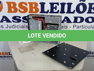 LOTE 451 - 01 CPU MARCA POSITIVO COM 8GB MEMÓRIA COM SSD E HD. (NO ESTADO) ATENÇÃO! FAZER A VISITAÇÃO ANTES DE ARREMATAR, NÃO SABEMOS SE FUNCIONA, LEILÃO NÃO TEM GARANTIA E NEM DEVOLUÇÃO, SUJEITO A POSSÍVEIS AVARIAS VISÍVEIS/OCULTAS E/OU AUSÊNCIA DE COMPONENTES.