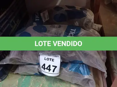 LOTE 447 - 01 LOTE COM TE DE 50MM SOLDÁVEL. (NO ESTADO) ATENÇÃO! FAZER A VISITAÇÃO ANTES DE ARREMATAR, NÃO SABEMOS SE FUNCIONA, LEILÃO NÃO TEM GARANTIA E NEM DEVOLUÇÃO, SUJEITO A POSSÍVEIS AVARIAS VISÍVEIS/OCULTAS E/OU AUSÊNCIA DE COMPONENTES.