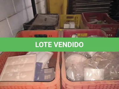 LOTE 322 - 01 LOTE COM GRELHAS PARA VENTILAÇÃO. (CAIXA ORGANIZADORA NAO INCLUSA) (NO ESTADO) ATENÇÃO! FAZER A VISITAÇÃO ANTES DE ARREMATAR, NÃO SABEMOS SE FUNCIONA, LEILÃO NÃO TEM GARANTIA E NEM DEVOLUÇÃO, SUJEITO A POSSÍVEIS AVARIAS VISÍVEIS/OCULTAS E/OU AUSÊNCIA DE COMPONENTES.
