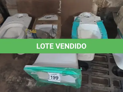 LOTE 199 - 02 VASOS SANITÁRIOS E 01 TANQUE DECA. (NO ESTADO) ATENÇÃO! FAZER A VISITAÇÃO ANTES DE ARREMATAR, NÃO SABEMOS SE FUNCIONA, LEILÃO NÃO TEM GARANTIA E NEM DEVOLUÇÃO, SUJEITO A POSSÍVEIS AVARIAS VISÍVEIS/OCULTAS E/OU AUSÊNCIA DE COMPONENTES.