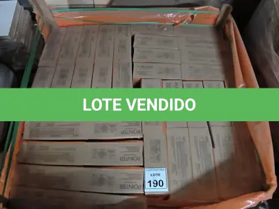 LOTE 190 - 01 LOTE COM APROXIMADAMENTE 18 CAIXAS DE REVERTIMENTO POINTER PORTOBELLO NA COR CLASSICO BRANCO 30X60CM. (NO ESTADO) ATENÇÃO! FAZER A VISITAÇÃO ANTES DE ARREMATAR, NÃO SABEMOS SE FUNCIONA, LEILÃO NÃO TEM GARANTIA E NEM DEVOLUÇÃO, SUJEITO A POSSÍVEIS AVARIAS VISÍVEIS/OCULTAS E/OU AUSÊNCIA DE COMPONENTES.