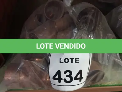 LOTE 434 - 01 LOTE COM CONEXÕES EM COBRE PARA ÁGUA QUENTE. (NO ESTADO) ATENÇÃO! FAZER A VISITAÇÃO ANTES DE ARREMATAR, NÃO SABEMOS SE FUNCIONA, LEILÃO NÃO TEM GARANTIA E NEM DEVOLUÇÃO, SUJEITO A POSSÍVEIS AVARIAS VISÍVEIS/OCULTAS E/OU AUSÊNCIA DE COMPONENTES.