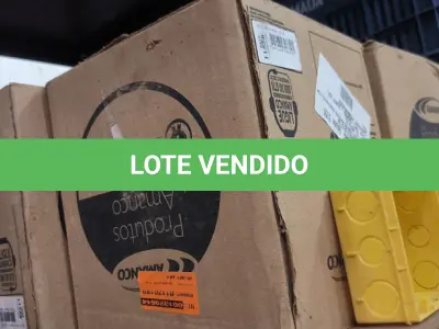 LOTE 307 - 01 LOTE COM CAIXAS DE LUZ 4X4. (NO ESTADO) ATENÇÃO! FAZER A VISITAÇÃO ANTES DE ARREMATAR, NÃO SABEMOS SE FUNCIONA, LEILÃO NÃO TEM GARANTIA E NEM DEVOLUÇÃO, SUJEITO A POSSÍVEIS AVARIAS VISÍVEIS/OCULTAS E/OU AUSÊNCIA DE COMPONENTES.