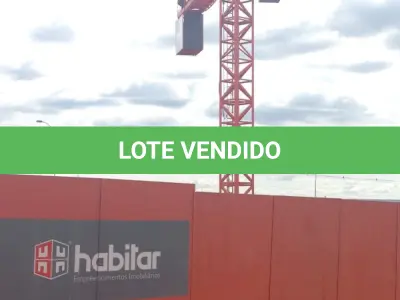 LOTE 629 - 01 GRUA K 45  80 METROS DE ALTURA, LANÇA 38 METROS, CAPACIDADE 1.000 kg NA PONTA.. (NO ESTADO) ATENÇÃO! FAZER A VISITAÇÃO ANTES DE ARREMATAR, NÃO SABEMOS SE FUNCIONA, LEILÃO NÃO TEM GARANTIA E NEM DEVOLUÇÃO, SUJEITO A POSSÍVEIS AVARIAS VISÍVEIS/OCULTAS E/OU AUSÊNCIA DE COMPONENTES.