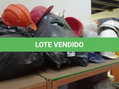 LOTE 438 - 01 LOTE COM CAPACETES DE OBRA. (NO ESTADO) ATENÇÃO! FAZER A VISITAÇÃO ANTES DE ARREMATAR, NÃO SABEMOS SE FUNCIONA, LEILÃO NÃO TEM GARANTIA E NEM DEVOLUÇÃO, SUJEITO A POSSÍVEIS AVARIAS VISÍVEIS/OCULTAS E/OU AUSÊNCIA DE COMPONENTES.