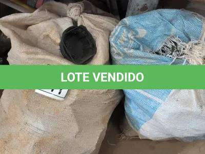 LOTE 311 - 02 SACOS COM CAIXAS DE LUZ 4X4 EM PVC. (CAIXA ORGANIZADORA NAO INCLUSA) (NO ESTADO) ATENÇÃO! FAZER A VISITAÇÃO ANTES DE ARREMATAR, NÃO SABEMOS SE FUNCIONA, LEILÃO NÃO TEM GARANTIA E NEM DEVOLUÇÃO, SUJEITO A POSSÍVEIS AVARIAS VISÍVEIS/OCULTAS E/OU AUSÊNCIA DE COMPONENTES.