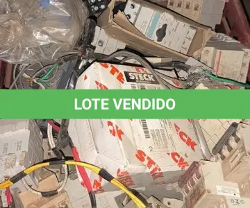 LOTE 275 - 01 LOTE COM DISJUNTORES DIVERSOS. (CAIXA ORGANIZADORA NAO INCLUSA) (NO ESTADO) ATENÇÃO! FAZER A VISITAÇÃO ANTES DE ARREMATAR, NÃO SABEMOS SE FUNCIONA, LEILÃO NÃO TEM GARANTIA E NEM DEVOLUÇÃO, SUJEITO A POSSÍVEIS AVARIAS VISÍVEIS/OCULTAS E/OU AUSÊNCIA DE COMPONENTES.