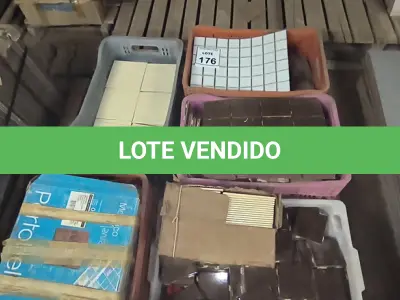 LOTE 176 - 01 LOTE COM PASTILHAS DIVERSAS CORES E TAMANHOS.(CAIXA ORGANIZADORA NAO INCLUSA) (NO ESTADO) ATENÇÃO! FAZER A VISITAÇÃO ANTES DE ARREMATAR, NÃO SABEMOS SE FUNCIONA, LEILÃO NÃO TEM GARANTIA E NEM DEVOLUÇÃO, SUJEITO A POSSÍVEIS AVARIAS VISÍVEIS/OCULTAS E/OU AUSÊNCIA DE COMPONENTES.