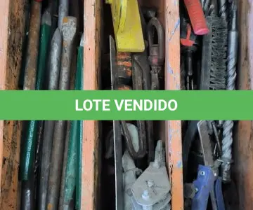 LOTE 231 - 01 LOTE COM BROCAS DIVERSAS ,PONTEIROS E TRALHADEIRAS . (NO ESTADO) ATENÇÃO! FAZER A VISITAÇÃO ANTES DE ARREMATAR, NÃO SABEMOS SE FUNCIONA, LEILÃO NÃO TEM GARANTIA E NEM DEVOLUÇÃO, SUJEITO A POSSÍVEIS AVARIAS VISÍVEIS/OCULTAS E/OU AUSÊNCIA DE COMPONENTES.
