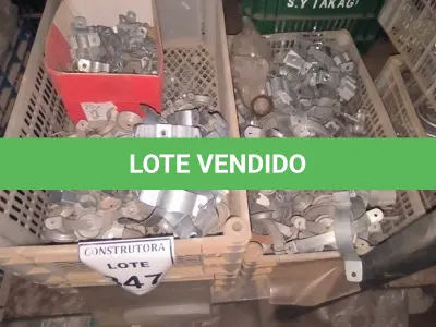 LOTE 347 - 01 LOTE COM ABRAÇADEIRAS TIPO U E ABRAÇADEIRAS PARA ELETRODUTOS. (CAIXA ORGANIZADORA NAO INCLUSA) (NO ESTADO) ATENÇÃO! FAZER A VISITAÇÃO ANTES DE ARREMATAR, NÃO SABEMOS SE FUNCIONA, LEILÃO NÃO TEM GARANTIA E NEM DEVOLUÇÃO, SUJEITO A POSSÍVEIS AVARIAS VISÍVEIS/OCULTAS E/OU AUSÊNCIA DE COMPONENTES.