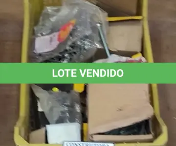 LOTE 233 - 01 LOTE COM PARAFUSOS TAMANHOS DIVERSOS. (CAIXA ORGANIZADORA NAO INCLUSA) (NO ESTADO) ATENÇÃO! FAZER A VISITAÇÃO ANTES DE ARREMATAR, NÃO SABEMOS SE FUNCIONA, LEILÃO NÃO TEM GARANTIA E NEM DEVOLUÇÃO, SUJEITO A POSSÍVEIS AVARIAS VISÍVEIS/OCULTAS E/OU AUSÊNCIA DE COMPONENTES.