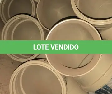 LOTE 371 - 01 LOTE COM JOELHO EM PVC PARA ESGOTO 150MM. (NO ESTADO) ATENÇÃO! FAZER A VISITAÇÃO ANTES DE ARREMATAR, NÃO SABEMOS SE FUNCIONA, LEILÃO NÃO TEM GARANTIA E NEM DEVOLUÇÃO, SUJEITO A POSSÍVEIS AVARIAS VISÍVEIS/OCULTAS E/OU AUSÊNCIA DE COMPONENTES.
