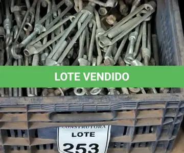 LOTE 253 - 01 LOTE COM ESTICADORES PARA CABOS. (CAIXA ORGANIZADORA NAO INCLUSA) (NO ESTADO) ATENÇÃO! FAZER A VISITAÇÃO ANTES DE ARREMATAR, NÃO SABEMOS SE FUNCIONA, LEILÃO NÃO TEM GARANTIA E NEM DEVOLUÇÃO, SUJEITO A POSSÍVEIS AVARIAS VISÍVEIS/OCULTAS E/OU AUSÊNCIA DE COMPONENTES.