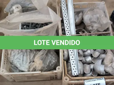 LOTE 243 - 01 CAIXA COM BUCHAS DE PAREDE DIVERSAS. (CAIXA ORGANIZADORA NAO INCLUSA) (NO ESTADO) ATENÇÃO! FAZER A VISITAÇÃO ANTES DE ARREMATAR, NÃO SABEMOS SE FUNCIONA, LEILÃO NÃO TEM GARANTIA E NEM DEVOLUÇÃO, SUJEITO A POSSÍVEIS AVARIAS VISÍVEIS/OCULTAS E/OU AUSÊNCIA DE COMPONENTES.