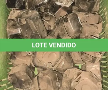 LOTE 306 - 01 LOTE COM CAIXAS DE LUZ METÁLICAS 3X3. (CAIXA ORGANIZADORA NAO INCLUSA) (NO ESTADO) ATENÇÃO! FAZER A VISITAÇÃO ANTES DE ARREMATAR, NÃO SABEMOS SE FUNCIONA, LEILÃO NÃO TEM GARANTIA E NEM DEVOLUÇÃO, SUJEITO A POSSÍVEIS AVARIAS VISÍVEIS/OCULTAS E/OU AUSÊNCIA DE COMPONENTES.