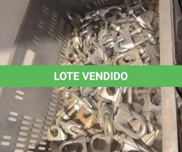 LOTE 398 - 01 LOTE COM CLIPS PARA CABO DE AÇO. (CAIXA ORGANIZADORA NAO INCLUSA) (NO ESTADO) ATENÇÃO! FAZER A VISITAÇÃO ANTES DE ARREMATAR, NÃO SABEMOS SE FUNCIONA, LEILÃO NÃO TEM GARANTIA E NEM DEVOLUÇÃO, SUJEITO A POSSÍVEIS AVARIAS VISÍVEIS/OCULTAS E/OU AUSÊNCIA DE COMPONENTES.