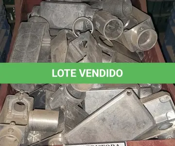 LOTE 266 - 01 LOTE COM CONDULETES DIVERSOS EM ALUMÍNIO. (CAIXA ORGANIZADORA NAO INCLUSA) (NO ESTADO) ATENÇÃO! FAZER A VISITAÇÃO ANTES DE ARREMATAR, NÃO SABEMOS SE FUNCIONA, LEILÃO NÃO TEM GARANTIA E NEM DEVOLUÇÃO, SUJEITO A POSSÍVEIS AVARIAS VISÍVEIS/OCULTAS E/OU AUSÊNCIA DE COMPONENTES.