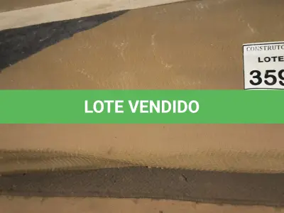 LOTE 359 - 01 TAPETE. (NO ESTADO) ATENÇÃO! FAZER A VISITAÇÃO ANTES DE ARREMATAR, NÃO SABEMOS SE FUNCIONA, LEILÃO NÃO TEM GARANTIA E NEM DEVOLUÇÃO, SUJEITO A POSSÍVEIS AVARIAS VISÍVEIS/OCULTAS E/OU AUSÊNCIA DE COMPONENTES.