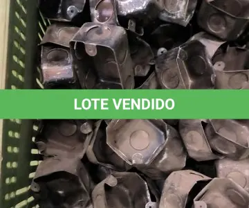 LOTE 306 - 01 LOTE COM CAIXAS DE LUZ METÁLICAS 3X3. (CAIXA ORGANIZADORA NAO INCLUSA) (NO ESTADO) ATENÇÃO! FAZER A VISITAÇÃO ANTES DE ARREMATAR, NÃO SABEMOS SE FUNCIONA, LEILÃO NÃO TEM GARANTIA E NEM DEVOLUÇÃO, SUJEITO A POSSÍVEIS AVARIAS VISÍVEIS/OCULTAS E/OU AUSÊNCIA DE COMPONENTES.