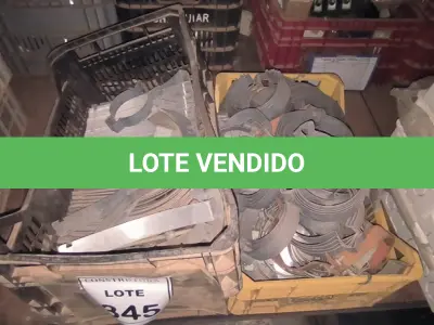 LOTE 345 - 01 LOTE COM ABRAÇADEIRAS TIPO U. (CAIXA ORGANIZADORA NAO INCLUSA) (NO ESTADO) ATENÇÃO! FAZER A VISITAÇÃO ANTES DE ARREMATAR, NÃO SABEMOS SE FUNCIONA, LEILÃO NÃO TEM GARANTIA E NEM DEVOLUÇÃO, SUJEITO A POSSÍVEIS AVARIAS VISÍVEIS/OCULTAS E/OU AUSÊNCIA DE COMPONENTES.