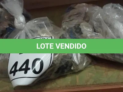 LOTE 440 - 02 SACOS COM REGISTROS GAVETA EUROPA DN 20X3/4. (NO ESTADO) ATENÇÃO! FAZER A VISITAÇÃO ANTES DE ARREMATAR, NÃO SABEMOS SE FUNCIONA, LEILÃO NÃO TEM GARANTIA E NEM DEVOLUÇÃO, SUJEITO A POSSÍVEIS AVARIAS VISÍVEIS/OCULTAS E/OU AUSÊNCIA DE COMPONENTES.