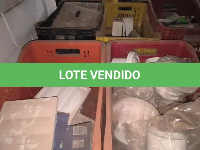 LOTE 322 - 01 LOTE COM GRELHAS PARA VENTILAÇÃO. (CAIXA ORGANIZADORA NAO INCLUSA) (NO ESTADO) ATENÇÃO! FAZER A VISITAÇÃO ANTES DE ARREMATAR, NÃO SABEMOS SE FUNCIONA, LEILÃO NÃO TEM GARANTIA E NEM DEVOLUÇÃO, SUJEITO A POSSÍVEIS AVARIAS VISÍVEIS/OCULTAS E/OU AUSÊNCIA DE COMPONENTES.