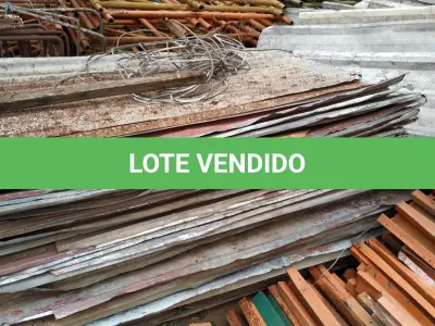 LOTE 623 - 01 LOTE COM TELHAS DE ZINCO QUE ERAM USADAS COMO TAPUME. (NO ESTADO) ATENÇÃO! FAZER A VISITAÇÃO ANTES DE ARREMATAR, NÃO SABEMOS SE FUNCIONA, LEILÃO NÃO TEM GARANTIA E NEM DEVOLUÇÃO, SUJEITO A POSSÍVEIS AVARIAS VISÍVEIS/OCULTAS E/OU AUSÊNCIA DE COMPONENTES.