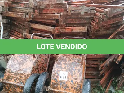 LOTE 631 - 02 GIRICOS E 01 CARRINHO DE MÃO PARA OBRA. (NO ESTADO) ATENÇÃO! FAZER A VISITAÇÃO ANTES DE ARREMATAR, NÃO SABEMOS SE FUNCIONA, LEILÃO NÃO TEM GARANTIA E NEM DEVOLUÇÃO, SUJEITO A POSSÍVEIS AVARIAS VISÍVEIS/OCULTAS E/OU AUSÊNCIA DE COMPONENTES.