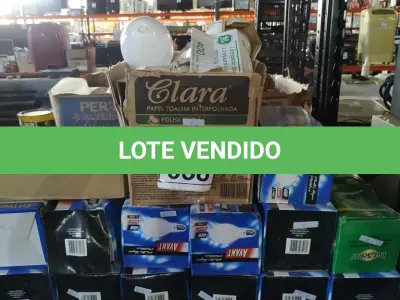 LOTE 038 - 01 LOTE COM GRANDE QUANTIDADE DE LÂMPADAS E BOCAIS DE MARCAS E MODELOS DIVERSOS. (NO ESTADO) ATENÇÃO! FAZER A VISITAÇÃO ANTES DE ARREMATAR, NÃO SABEMOS SE FUNCIONA, LEILÃO NÃO TEM GARANTIA E NEM DEVOLUÇÃO, SUJEITO A POSSÍVEIS AVARIAS VISÍVEIS/OCULTAS E/OU AUSÊNCIA DE COMPONENTES.